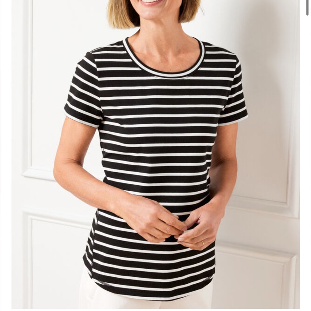 T By Talbots super soft short sleeve Volley shirt